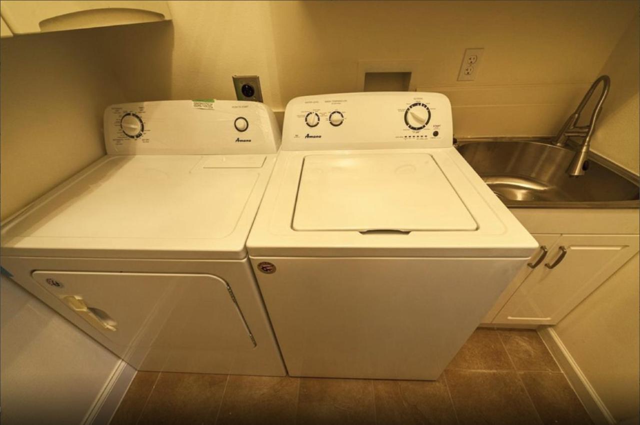 Spacious 4Br Condo On Carondelet Near All Hot Spo Nowy Orlean Zewnętrze zdjęcie
