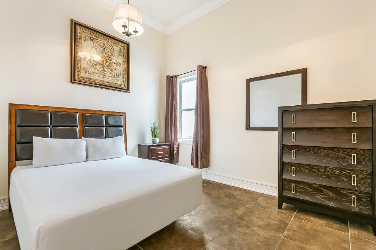 Spacious 4Br Condo On Carondelet Near All Hot Spo Nowy Orlean Zewnętrze zdjęcie