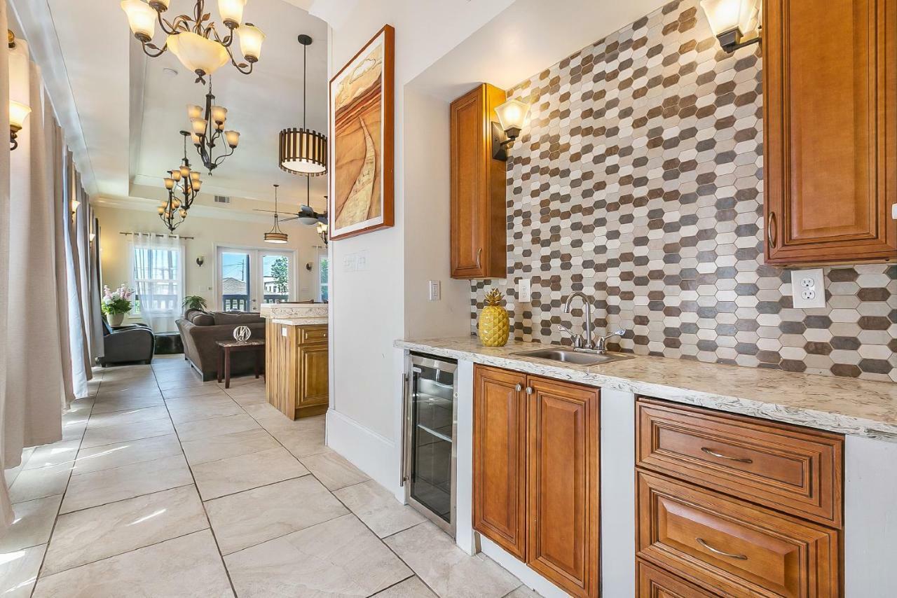 Spacious 4Br Condo On Carondelet Near All Hot Spo Nowy Orlean Zewnętrze zdjęcie
